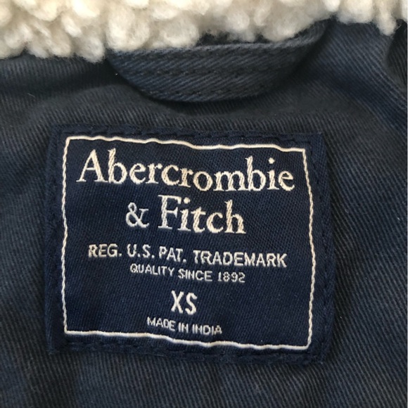Abercrombie & Fitch Navy Winter Parka Jacket - Picture 5 of 13